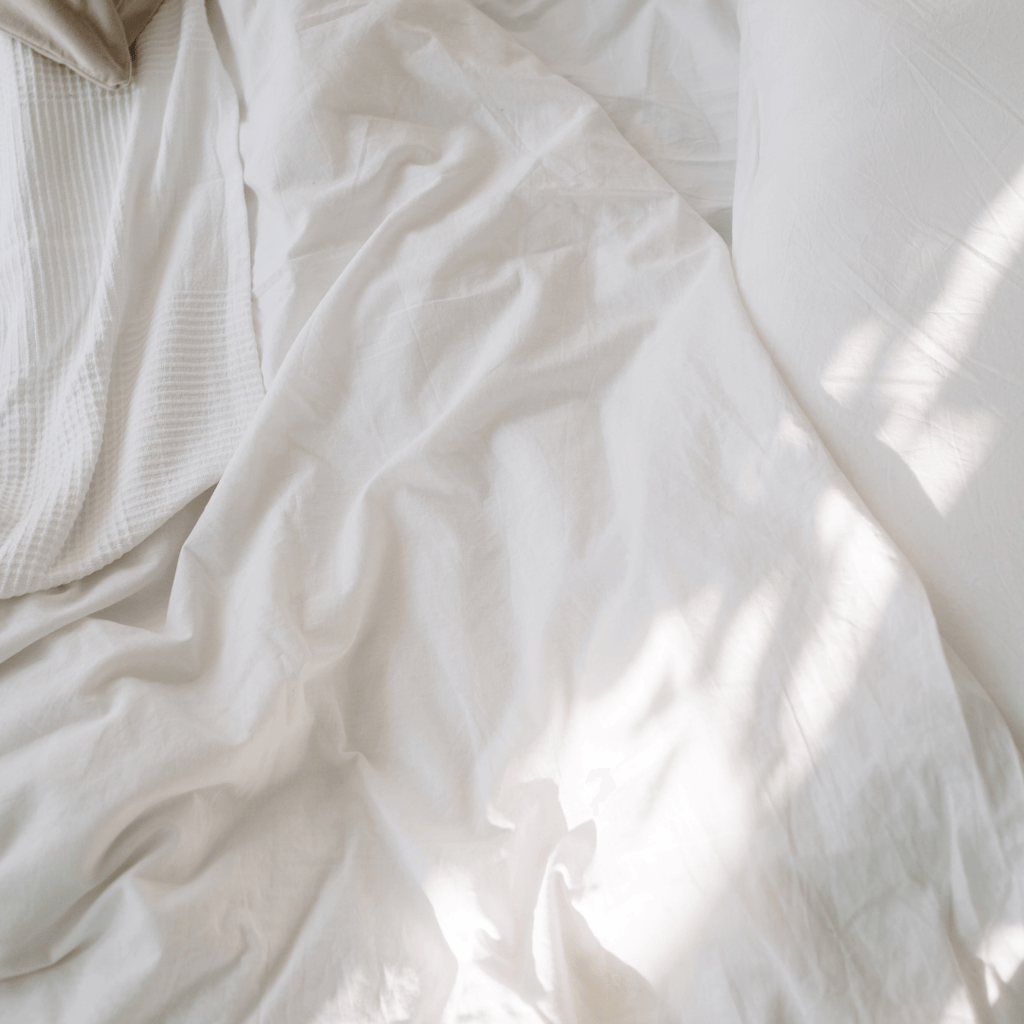 White bedding 